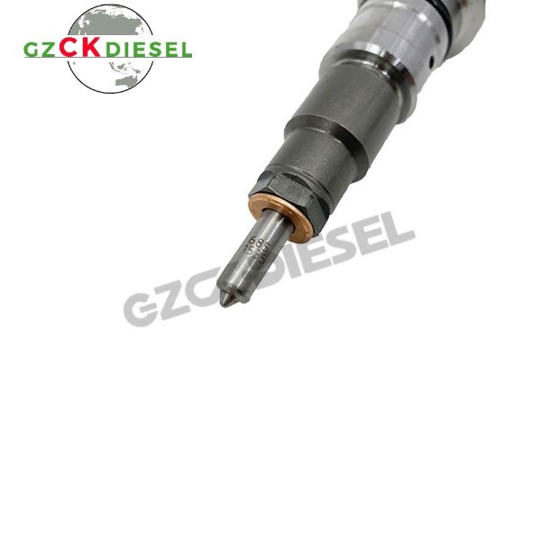 Diesel Fuel Injector 0445120057 for Excavator Parts Engine