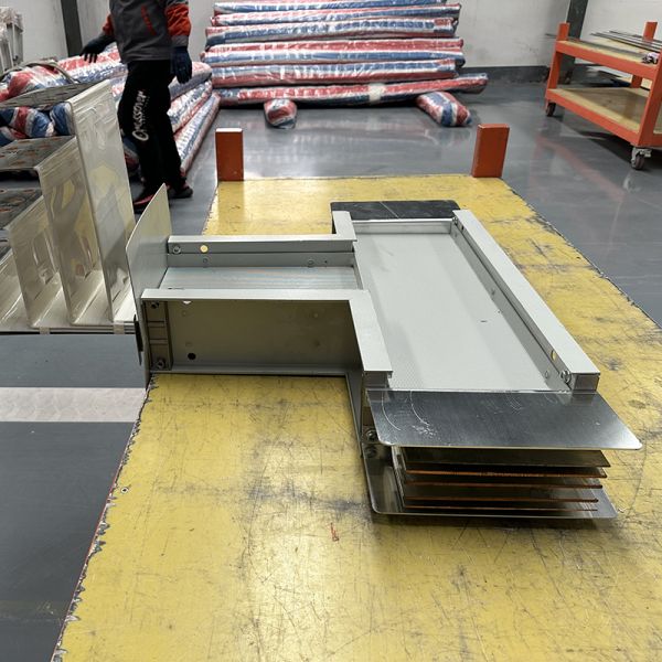 Customized Sheet Metal Plug In Busway Dense Busbar From Aluminum Alloy