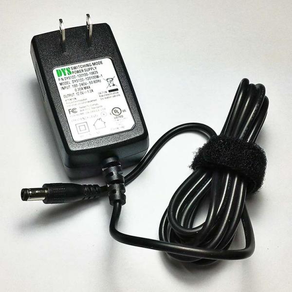 DC 8.4 V Original Sokkia Battery Charger Cdc68 Equivalent For Bdc46a / Bdc46b Battery