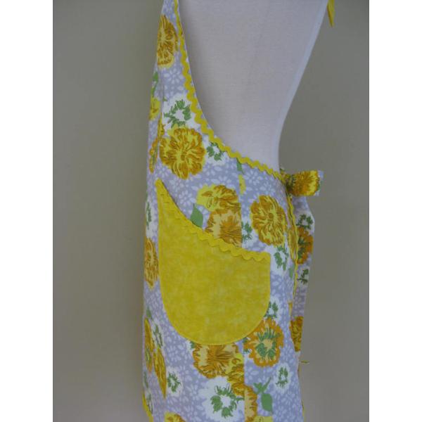 Ladies Apron, Floral Apron, Kitchen Apron, Full Cooking Apron, Gift For Women, Yellow Apron, cooking Apron, Adult Aprons