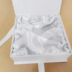 Luxury Fancy Packaging Box Magnetic Cardboard Shipping Box With Ribbon