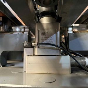 1000BPH Water Factory Machine Bottle Blowing Manufacturing Equipment 15L