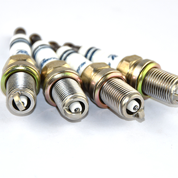 Single Gold Precious Metal Spark Plug Match for MITSUBISHI