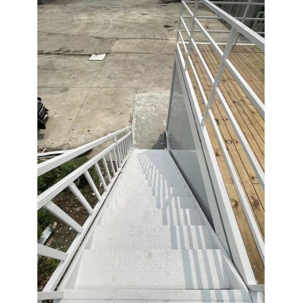 Modern Design Luxury Prefabricated Flat Pack Container Hotel Kitchens with 50/75/100mm Wave Sandwich Panel Walls