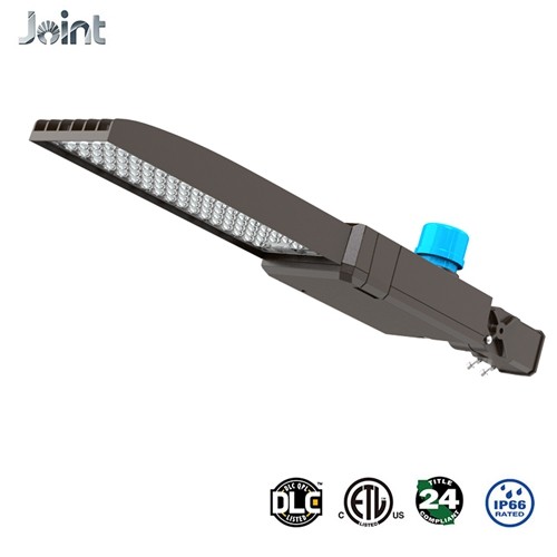 Buy Monocrystalline Panel 150W Lumileds  LED Solar Street Light at wholesale prices