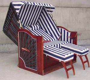 Quality Hotel Pool Red Roofed Wicker Beach Chair & Strandkorb With White Blue Cushion for sale