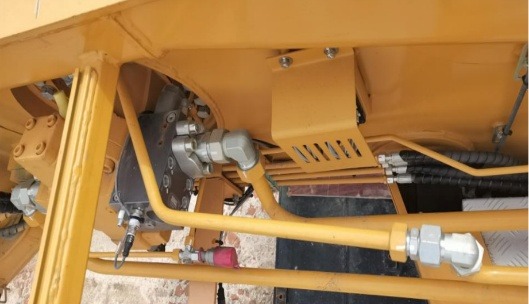 2022 Model SAC2000c8 Used Hydraulic Truck Cranes 200 Ton Truck Crane With Two Engine