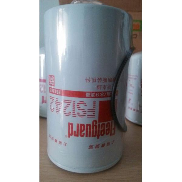 Buy supply shantui Excavator SE80 oil water separator FS1242 at wholesale prices