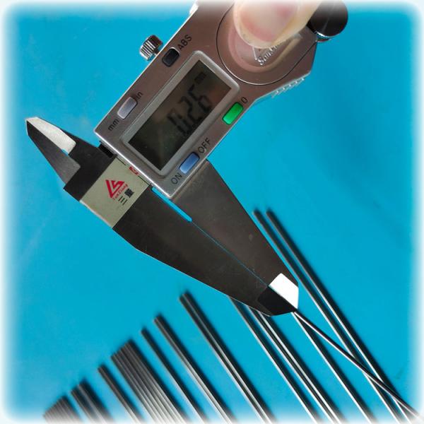 Industrial Nichrome Alloy AISI304 SS304 Micro Tube Pipe Bright Smooth