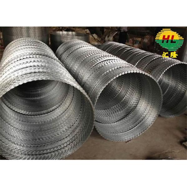 Buy 900mm Coil Galvanized Concertina Barbed Wire Secure In Private Area at wholesale prices