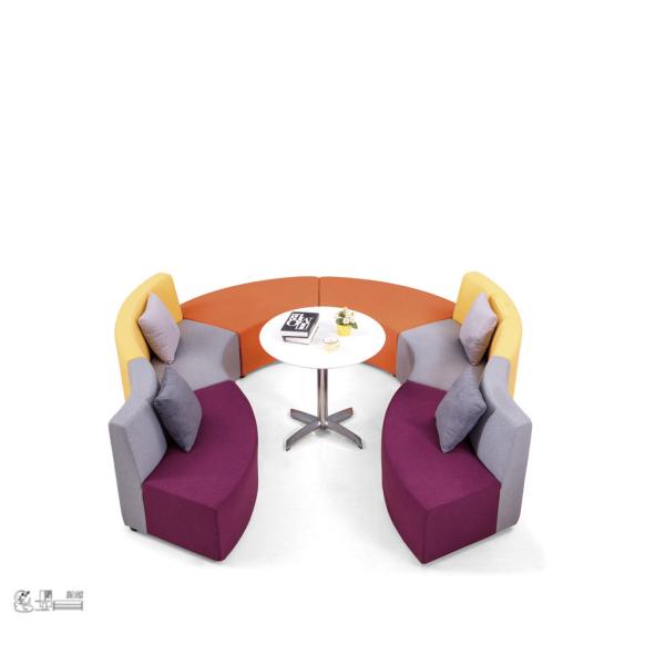 Customized Shared Workplace Furniture High Density Foam 2 Years Warranty