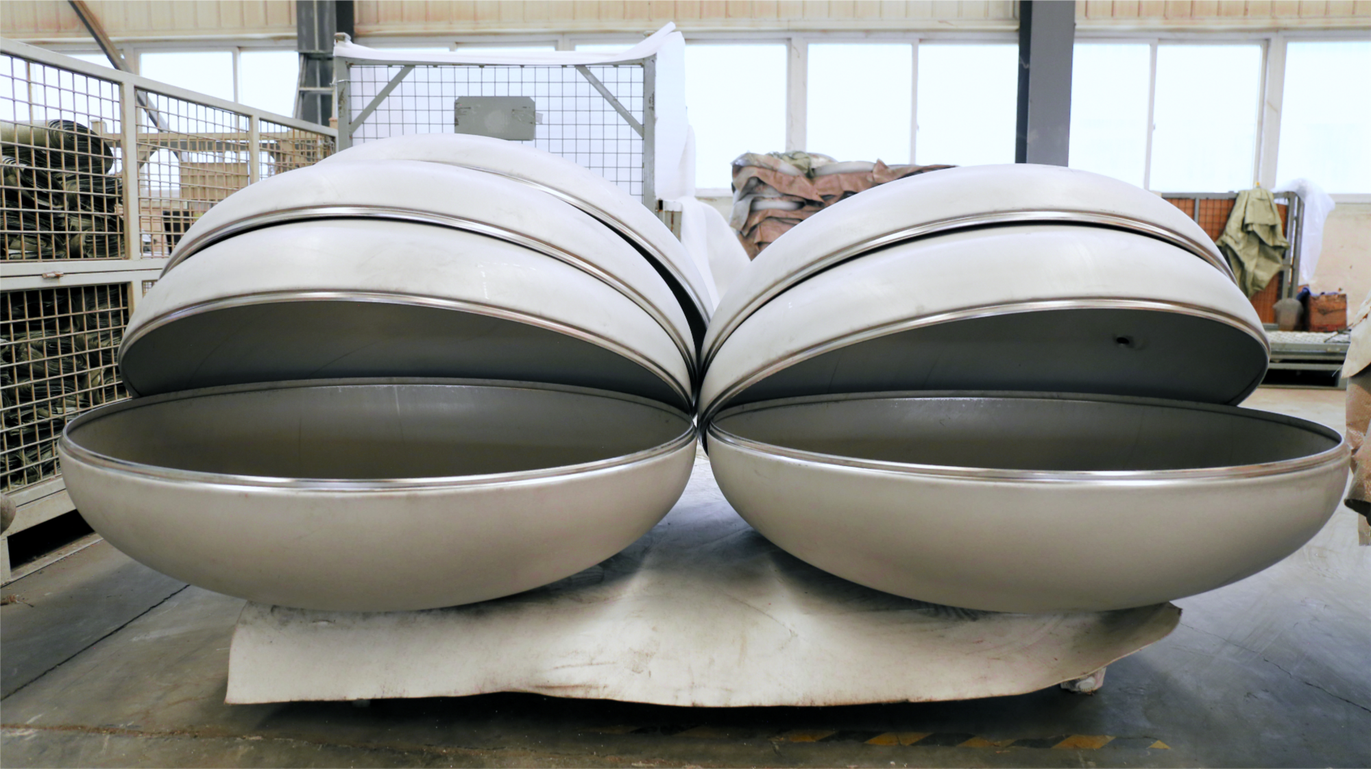 China 2:1 Elliptical Dished Head with Reduced Opening ISO 9001 Certified Stainless Steel Tank Head on sale