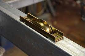 Quality White / Yellow Zinc Sliding Gate Wheel 2" Iron V Y U Groove for sale