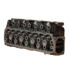 4D34 Engine Cylinder Head ME997711 ME990196 ME997799