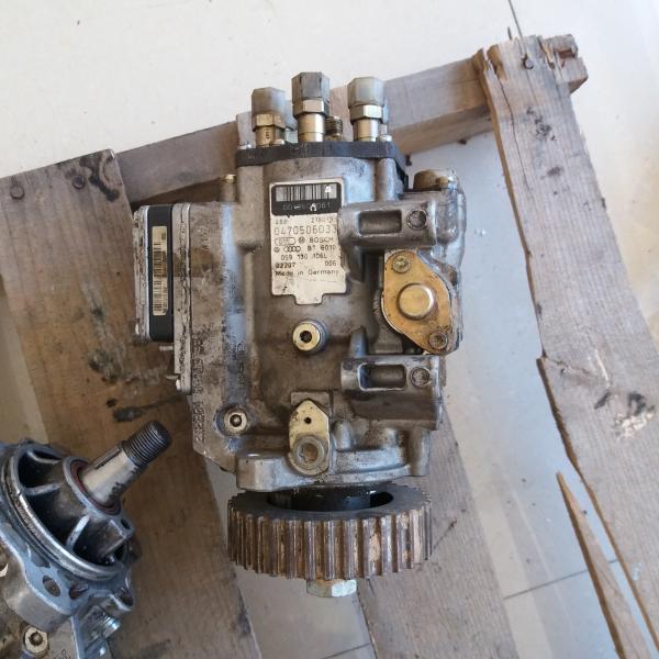Buy used Audi vp44 fuel pump-0470506033 at wholesale prices