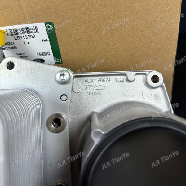 Suitable for Range Rover 4.4 Diesel Oil Filter Oil Radiator LR113200 LR022895