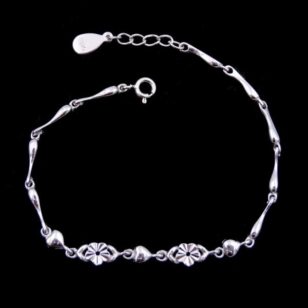 Buy Girls Simple Silver Bracelet Flowers Design / Pure 925 Silver Bracelet Jewelry at wholesale prices