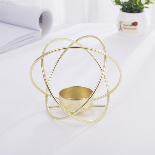Wholesale candle holder gold Golden lantern shape candle stand wedding candlestick