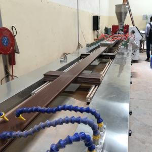 WPC decking profile Extrusion Machine used for outdoor