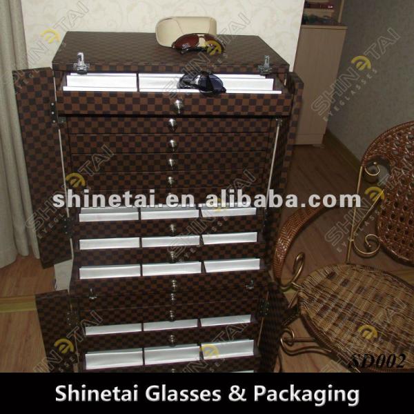 Placed 228pcs Glasses Eyewear Displays