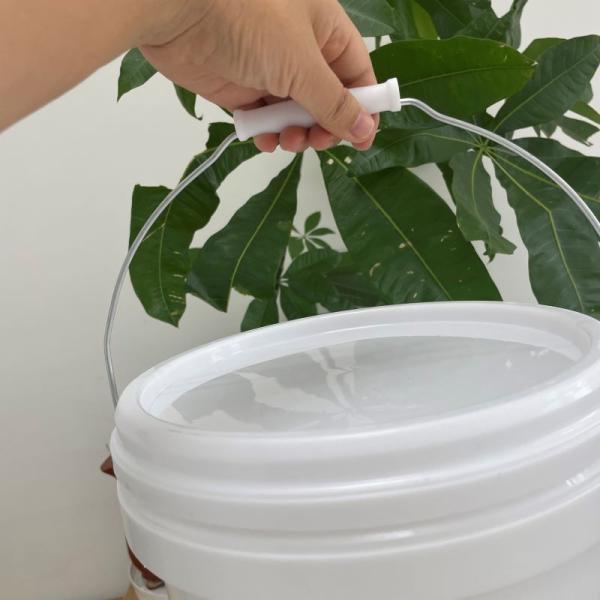 Customizable 20L White Plastic Bucket Packaging for Relief Goods Square Pail Container