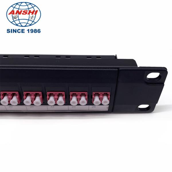 Rack Mount ODF Fiber Optic Patch Panel For Telecommunications