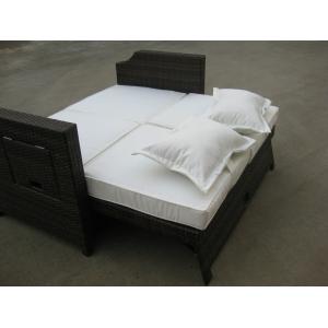 Outdoor Pool Rattan Expansion Daybed , Resin Wicker Furniture