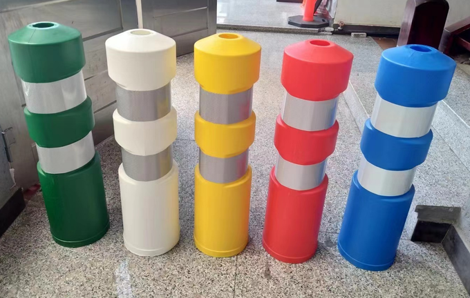 830mm Flexible Spring-Back Traffic Bollard with High Visibility Reflective Design for Road Safety