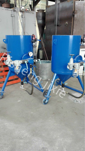 Buy Easy Operation Industrial Sand Blasting Machine , Industrial Portable Sandblaster at wholesale prices