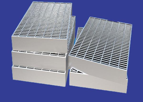 Buy Toothed Driveway Serrated Galvanized Steel Grating Anti Slip 32x5mm Bar at wholesale prices