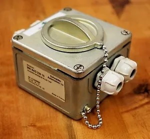 990NAD23010 MOQ 1 Piece 12 Months Schneider PLC