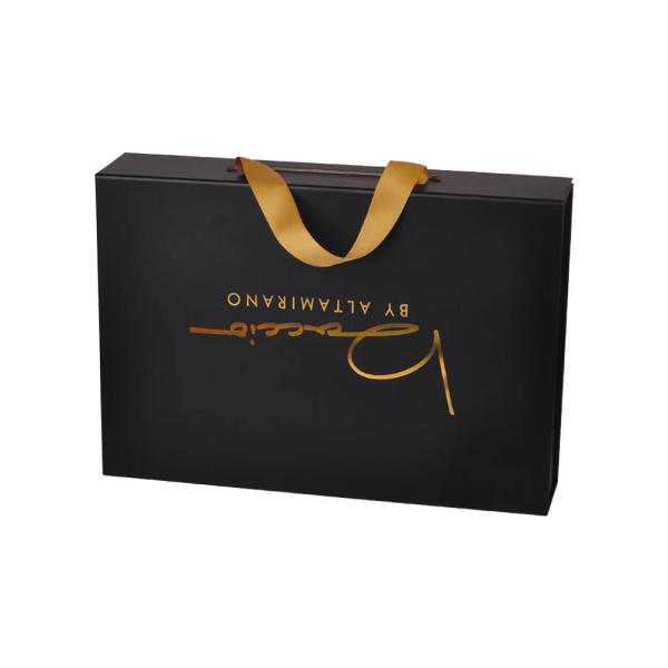 Wholesale Luxury Paper Magnet Folding Magnetic Gift Box Garment Apparel Clothing Packaging Box