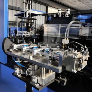 Full Automatic 4 Cavity Pet Bottle Blowing Machine SUS304 4500BPH