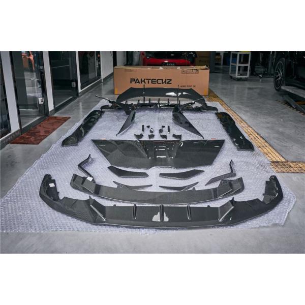 New Product Carbon Fiber Body Kit for Lamborghini Huracan EVO Huracan EVO Carbon Fiber Front Shovel Diffuser Spoiler
