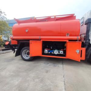 4x2 Drive Wheel Fuel Truck Fuel Tank Truck Model Manual Transmission Fuel Truck