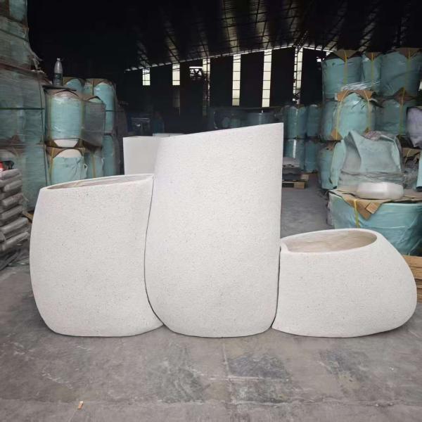 Stylish Extra Large White Irregular Curved Flowing Outlines Round Fiber Clay Planter