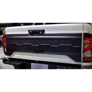 OE NO. unknown Auto Parts Tailgate Guard Panel for NP300 2021 Replacement
