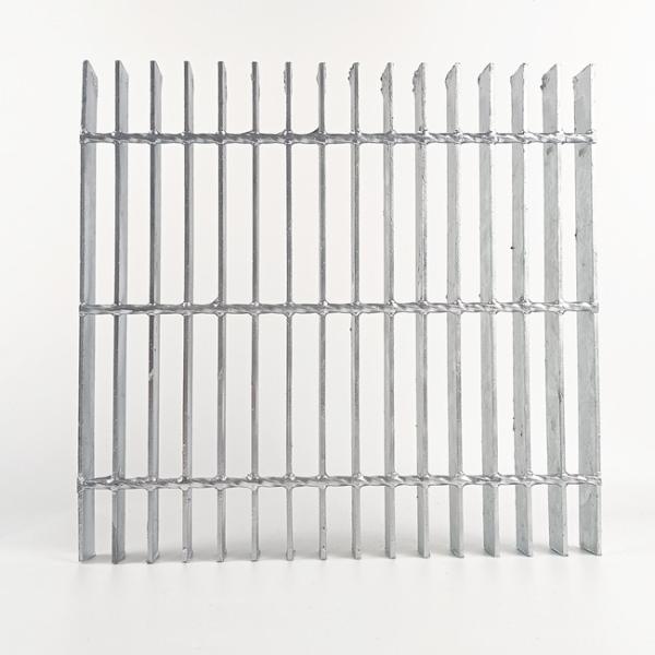 Heavy Duty Steel Bar Grating Q355 Hot Dip Galvanized Welding 5mm Flat Bar thickness