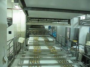 Quality Food Grade Custom Biscuit Automatic Conveyor Sorting System For Food Industry for sale