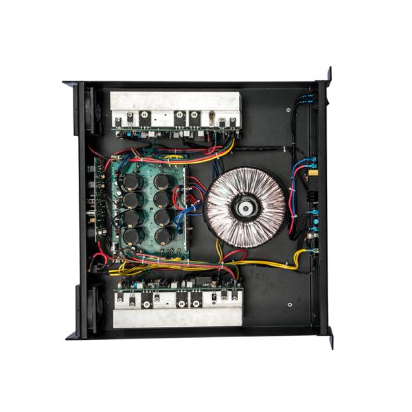 CA2 150 Watt High Power Amlifier With 8 pcs toshiba transistor 575*570*150MM