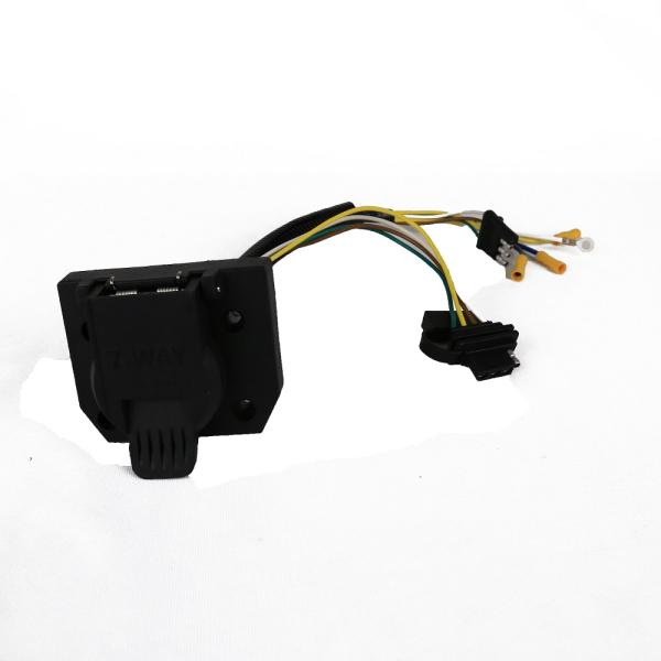 Seven Pin Trailer Connector Lightweight Waterproof Brass Well Connections Small Size