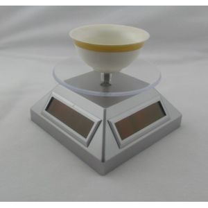 Rotate 360 degree under natural light in the daytime ABS Solar rotary display
