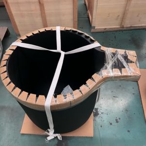 Customization Size Non-ferrous Melting Crucible with Pouring Nozzle for Seamless