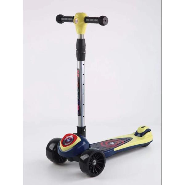 Carton Size 71*51*62 Three Wheel Kick Scooter for Kids Quick Folding Design Direct