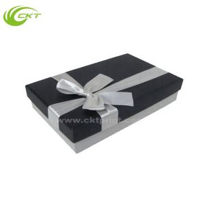 Luxury Chocolate Candy Packaging Gift Boxes With Ribbon , Recycled Paperboard