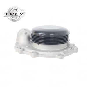 6512000501 Water Pump In Automobile , OM651 W176 Automotive Coolant Pump
