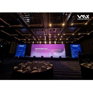 Slim Indoor LED Display Screen 3.9mm Model SMD2121 Contrast Ratio Meanwell Power