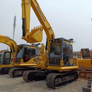Komatsu PC130 Excavator with Original Hydraulic Cylinder and Good Working