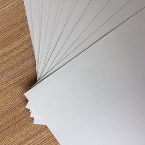 300gsm Coated Gloss Writing and Printing Paper 100% Virgin Pulp Raw Material