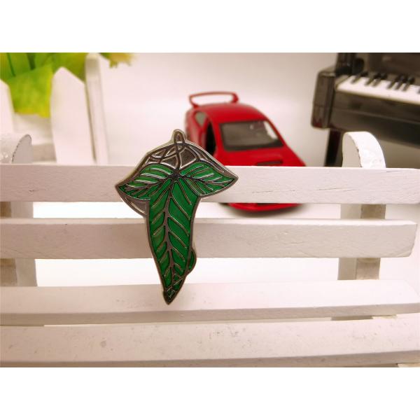 Green Leaf Metal Brooch For Men ODM Available Decorations Gifts